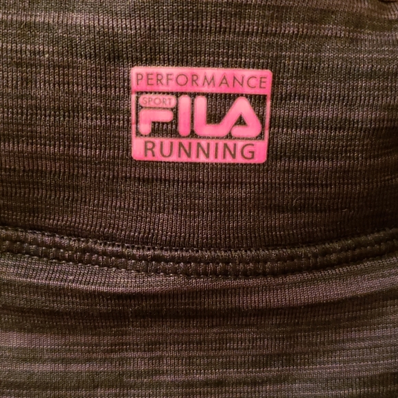 🚫SOLD🚫 Fila sport running half zip top - Picture 7 of 7